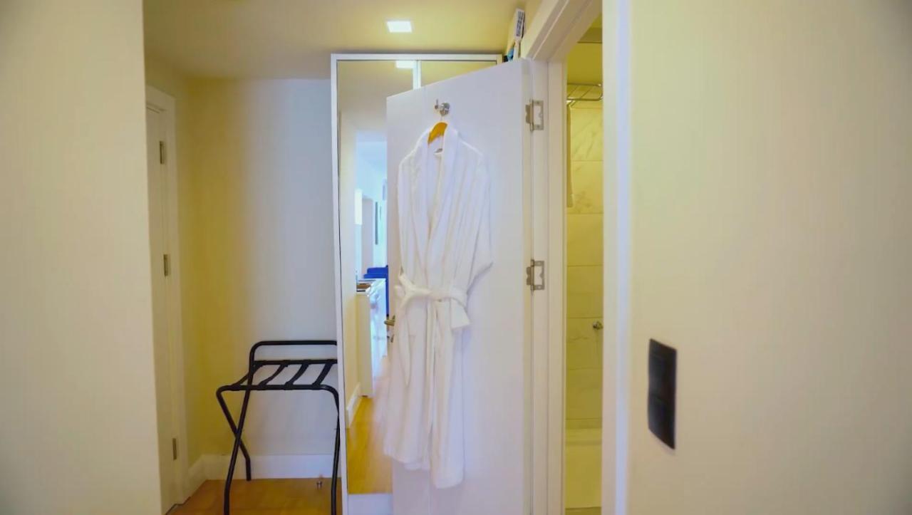 Aparthotel For Batumi Orbi City Esterno foto