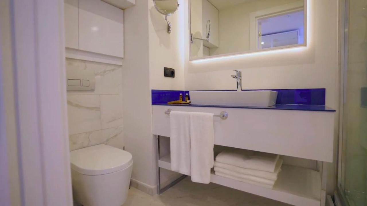Aparthotel For Batumi Orbi City Esterno foto